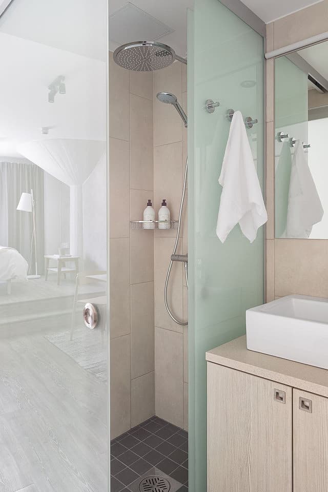  Large Studio  -  Stylish Coliving in Historic Katajanokka with Sea Views and Community Events  - Gallery -  7