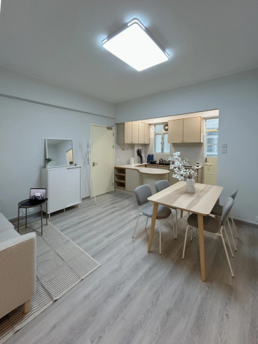Hospital Home - Gallery - 8