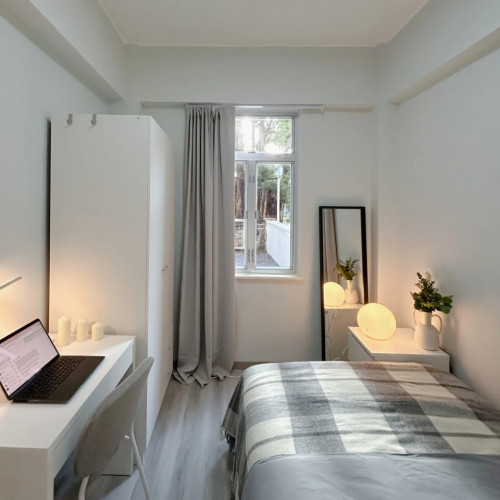 Hospital Home - Gallery - 7