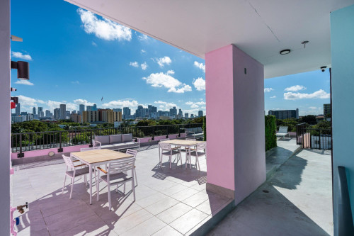 NorthWest 5th Residence - Gallery - 24