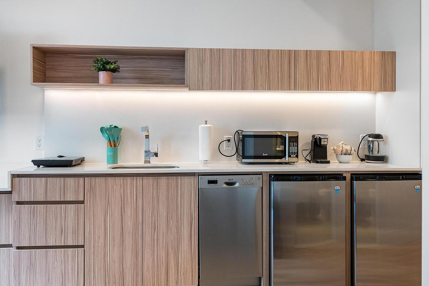  Studio Rooms  -  Modern Co-Living Community in Vibrant Little Havana, Miami  - Gallery -  6