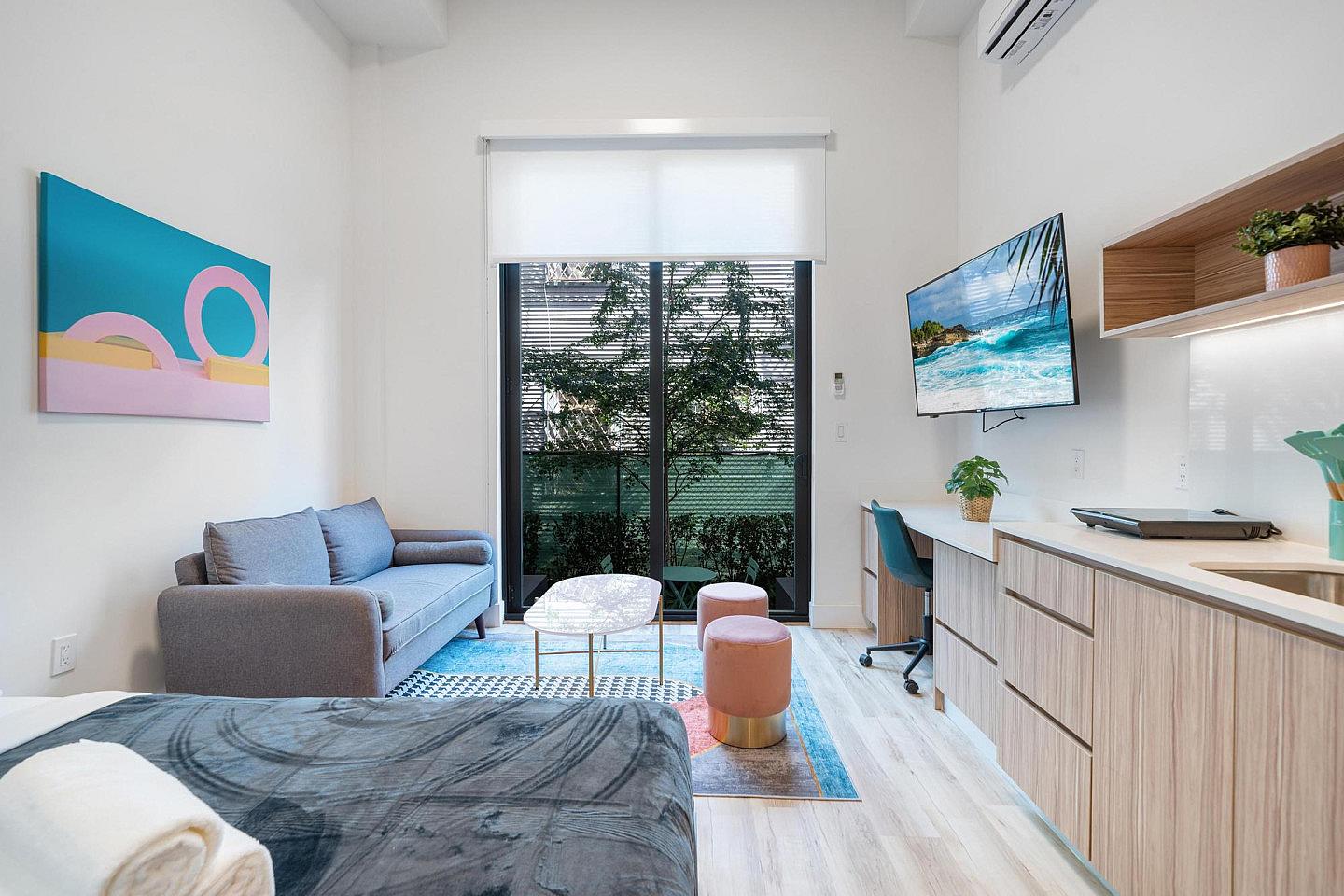  Studio Rooms  -  Modern Co-Living Community in Vibrant Little Havana, Miami  - Gallery -  5