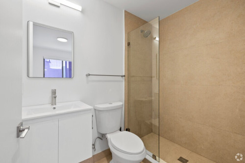 Modern Co-Living Oasis in Little Havana with Private Rooms & Flexibility