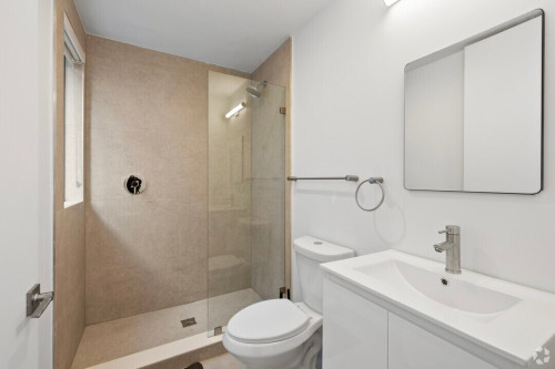 Modern Co-Living Oasis in Little Havana with Private Rooms & Flexibility