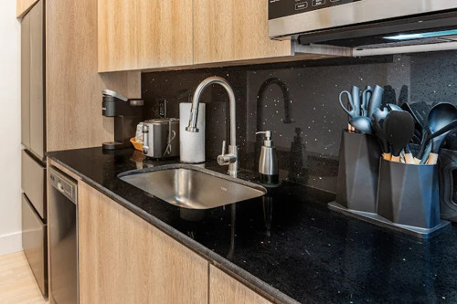 NorthWest 7th Home - Gallery - 8