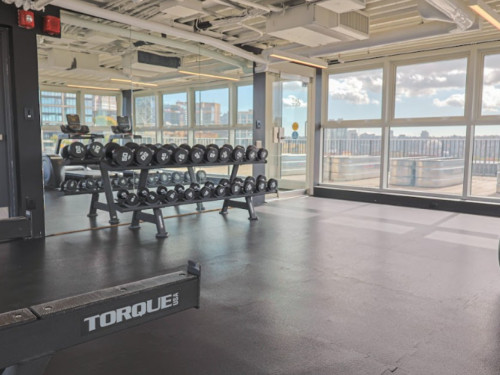 Magnificient Stunning Building w/ Gym + Rooftop near Nester Market and Spray Park Home