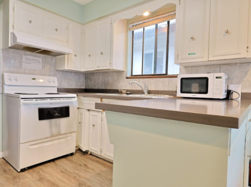 E 43rd Home - Gallery - 13