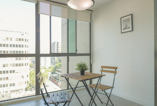 Stunning Cozy Apt. near Emery Barnes Park Home