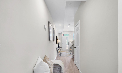 Master Home - Gallery - 17