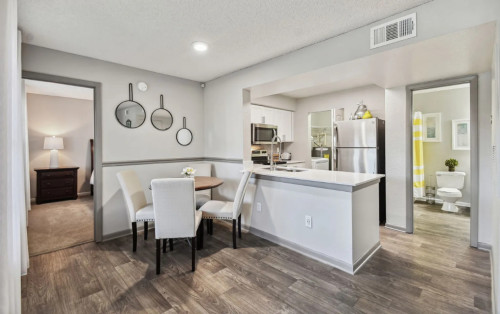 Bloomfield Home - Gallery - 6