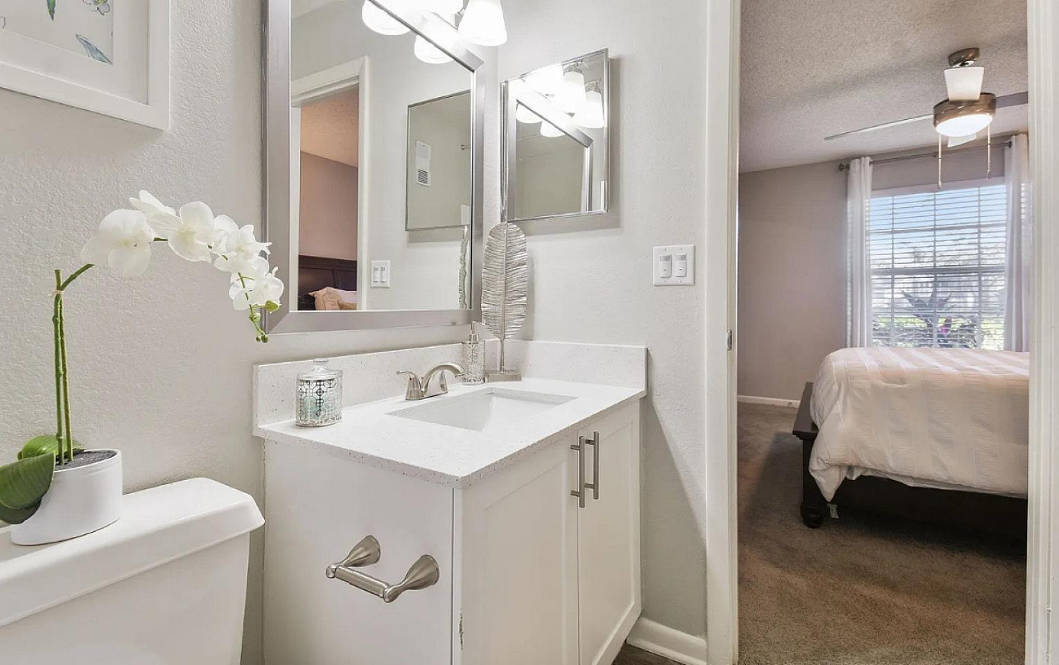  Private  -  Wellness-Focused Coliving Community in Tranquil Engelwood Park, East Orlando  - Gallery -  3
