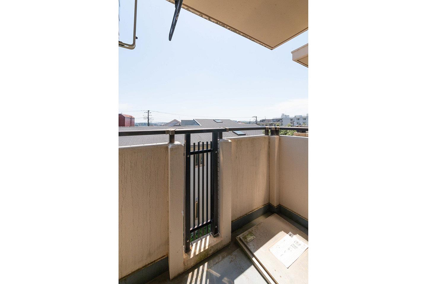  Basic  -  Clean and Minimal Coliving Space Near Hodogaya Station in Yokohama Collective  - Gallery -  1