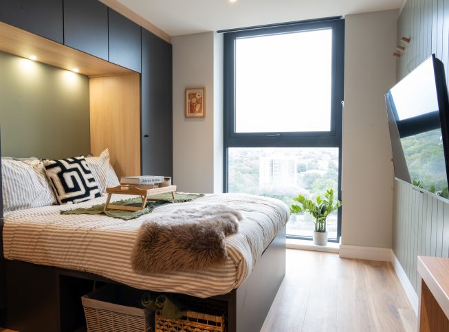  Classic Studio - Upper Tower  -  Brent Cross Town  - Gallery -  3