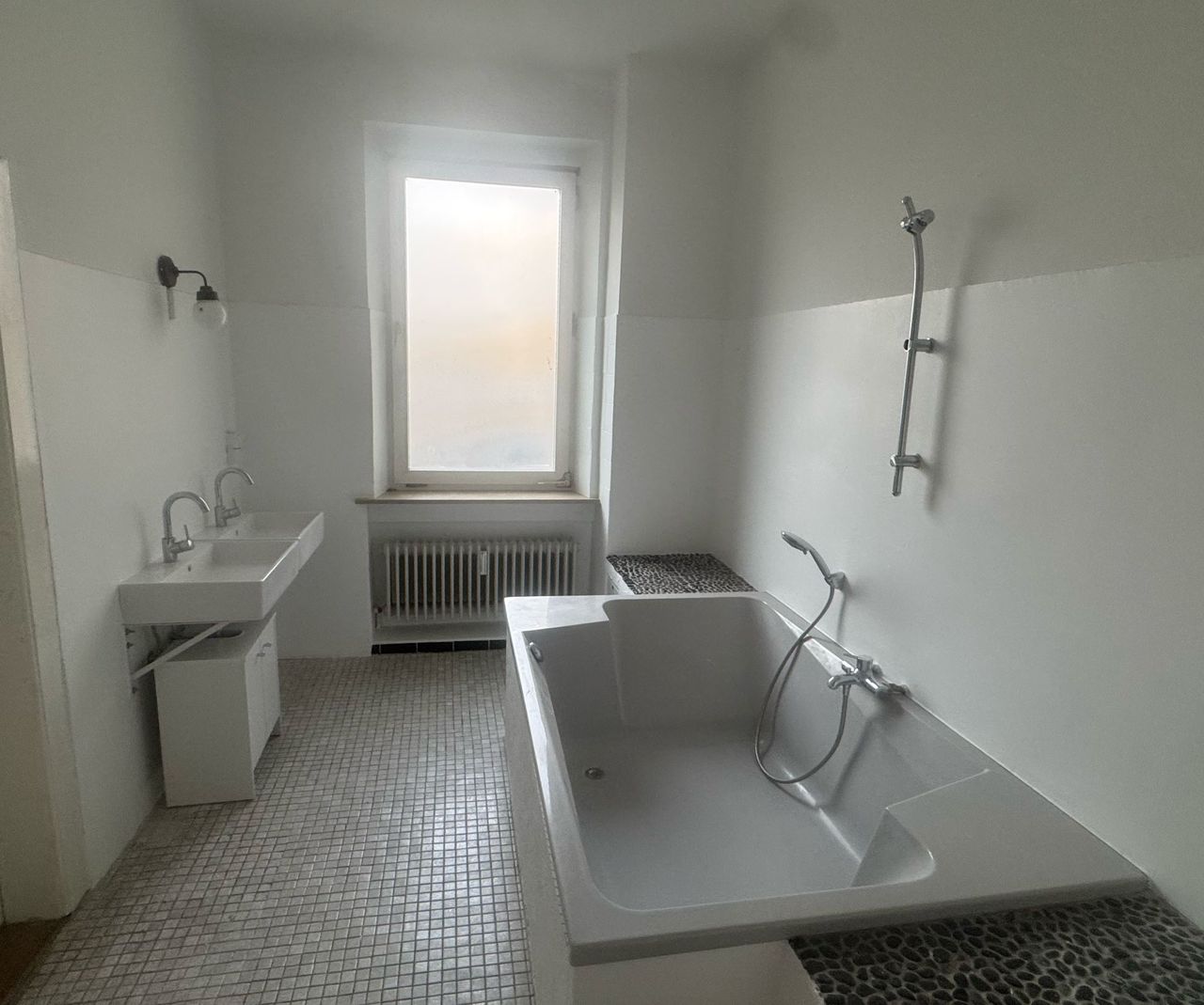  1 Nice Room In Shared Flat For 4 People 25sqm Furnished, Bright And Cosy  -  1 Nice room in shared flat for 4 people 25sqm furnished, bright and cosy  - Gallery -  2