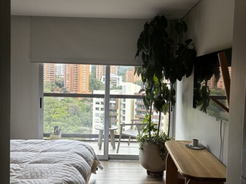 PENTHOUSE LIVING