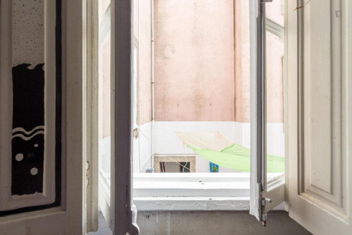 Homely single bedroom set in a residence, not far from Escola Superior Artística do Porto - Gallery - 22