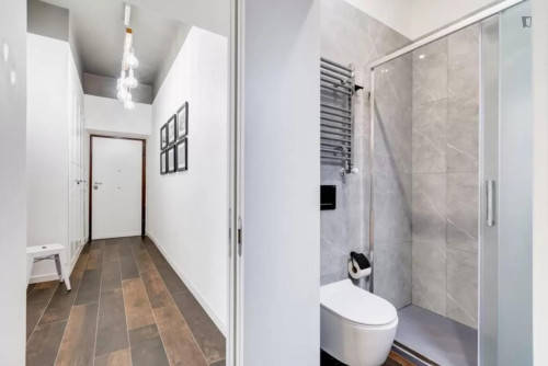 Delightful 2-bedroom flat in charming residential area close to Roma Termini train station