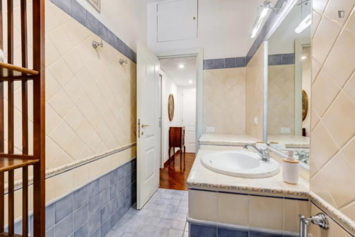 Classy 2-bedroom flat near Villa Lais