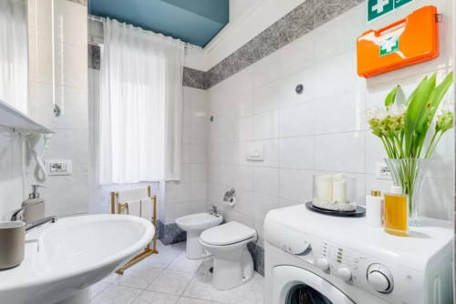 Cosy 2-bedroom flat with balcony in the Trionfale district