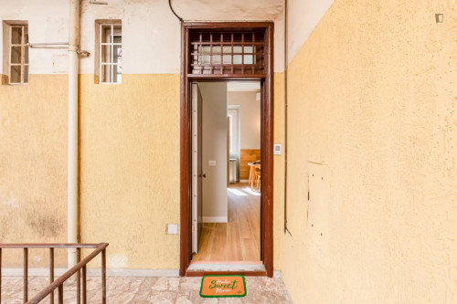 Charming studio next to the Roma Termini train staion
