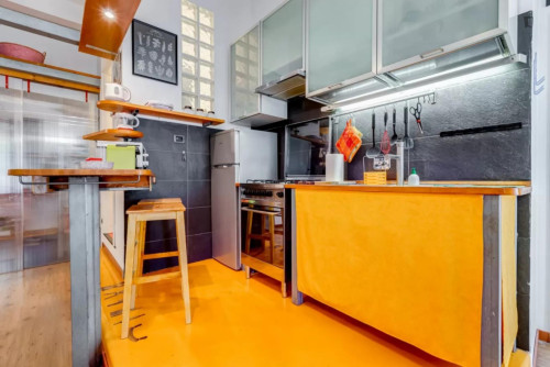 Hip 1-bedroom flat for 4 people near the Malatesta metro station