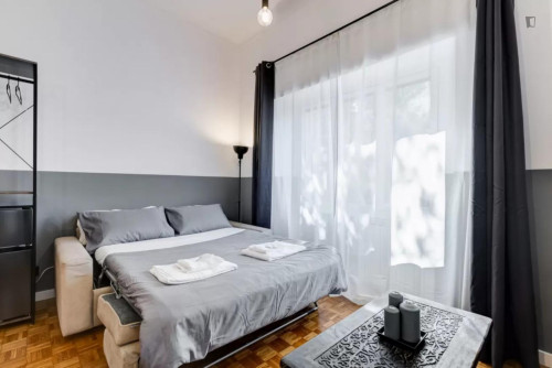 Wonderful 1-bedroom flat for 4 people close to Villa Glori