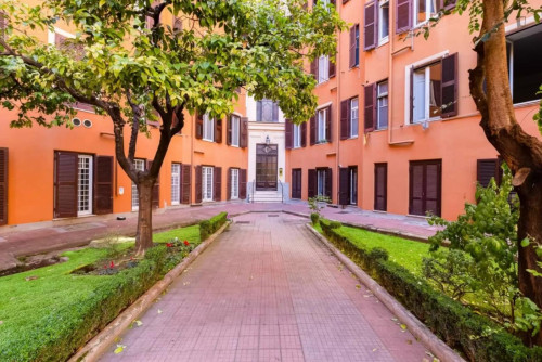 Cool 2-bedroom apartment in the Tuscolano area