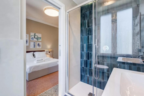 Trendy 2-bedroom flat near Villa Mazzanti