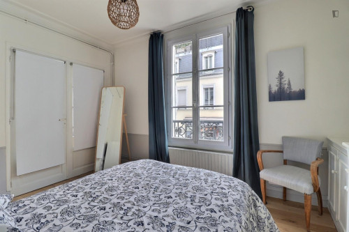 Charming 2-bedroom apartment in Levallois-Perret