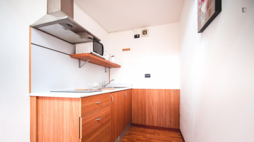 Cosy one-bedroom apartment near Maciachini metro station - Gallery - 12