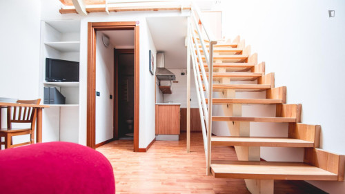 Cosy one-bedroom apartment near Maciachini metro station - Gallery - 7