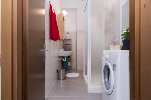 Cosy double bedroom near Lima metro