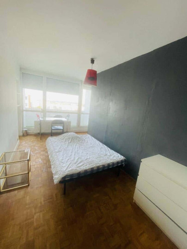 Private Room (h3)