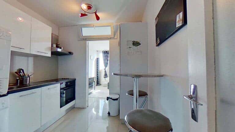 Single Room - Private Room (h3) - Gallery - 6