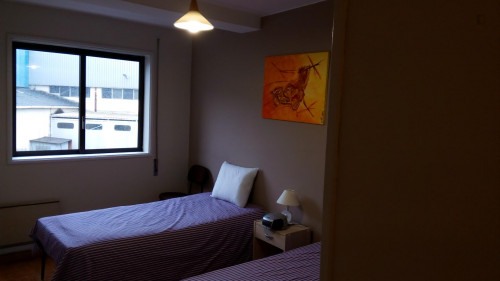 Cosy 1-bedroom apartment in Lordelo do Ouro - Gallery - 20