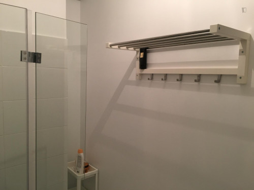 Great double bedroom in Bonfim - Gallery - 10