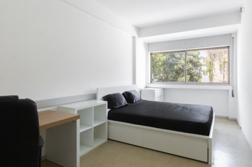 Great double bedroom in Bonfim - Gallery - 24