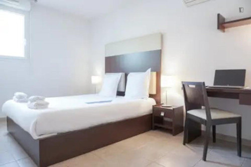 Lovely 2 bedroom apartment in Six-Fours-les-Plages