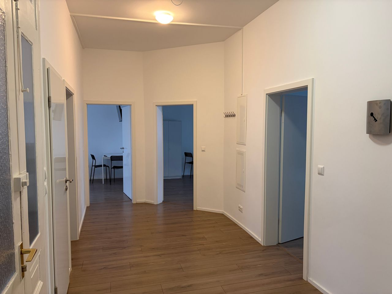 Modern Room in newly shared apartment