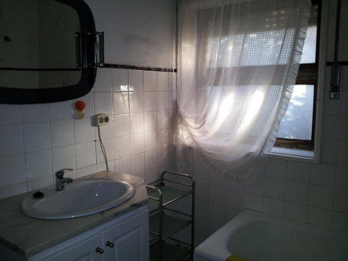 Comfortable double bedroom in residential Ramalde - Gallery - 16