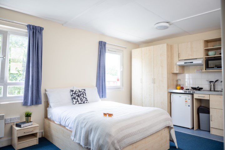  Platinum Studio  -  McMillan  - Gallery -  3