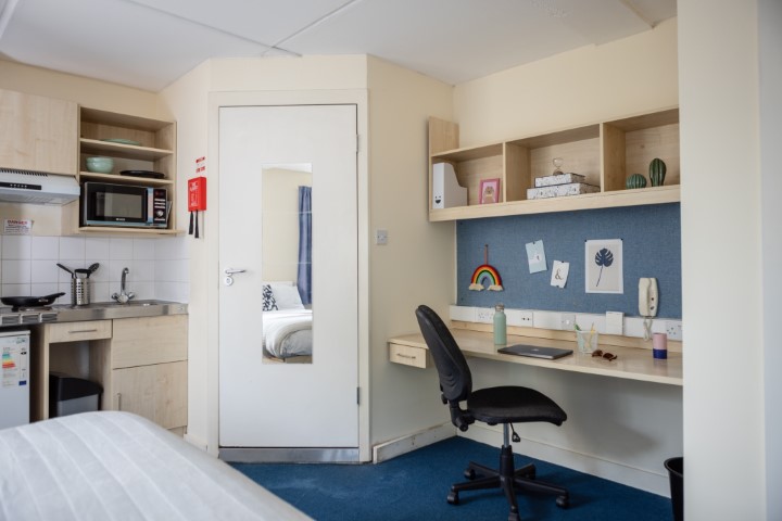  Platinum Studio  -  McMillan  - Gallery -  6