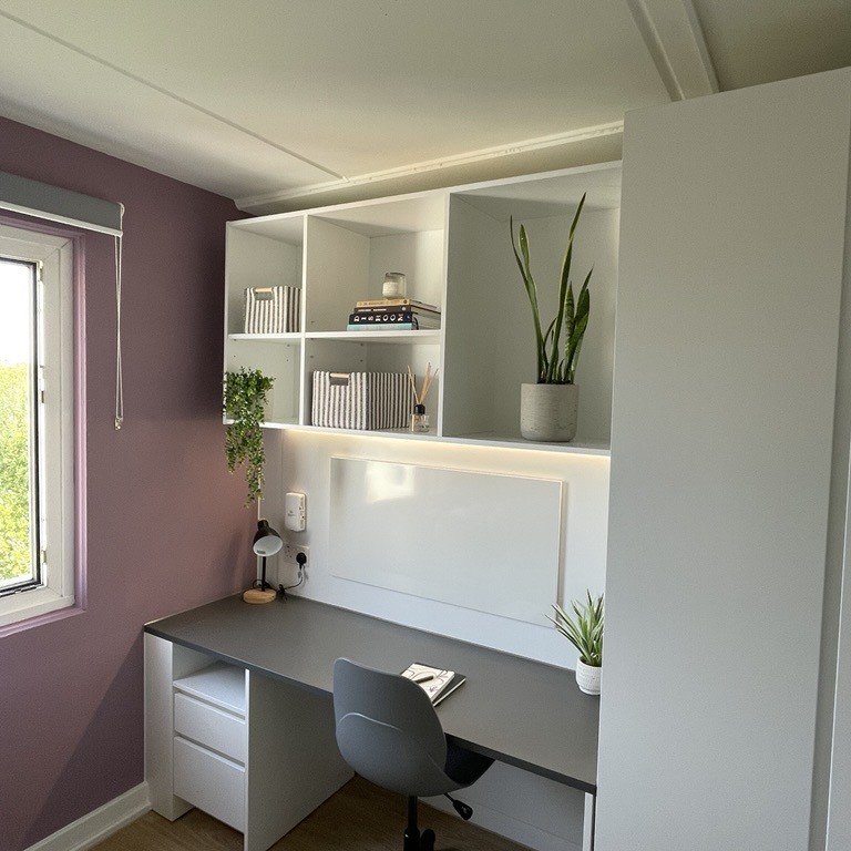 Silver Prem Ensuite - McMillan - Gallery - 2