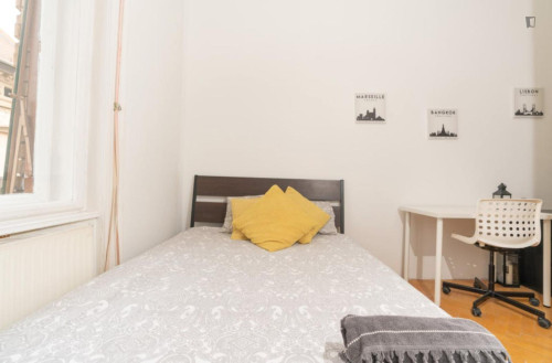 Charming double bedroom in Józsefváros