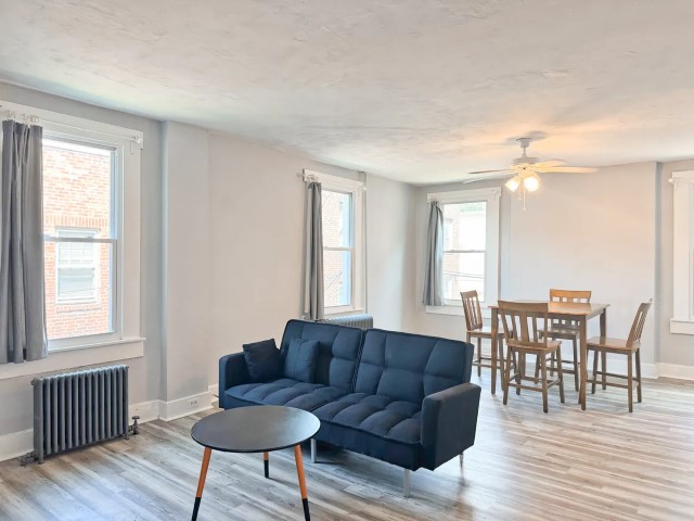 2 Beds 1 Bath - 5846-5850 Alderson St - Gallery - 11