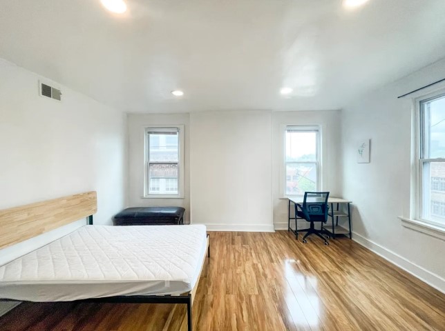 2 Beds 1 Bath - 5846-5850 Alderson St - Gallery - 23
