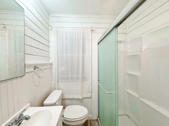 2 Beds 1 Bath - 5846-5850 Alderson St - Gallery - 25