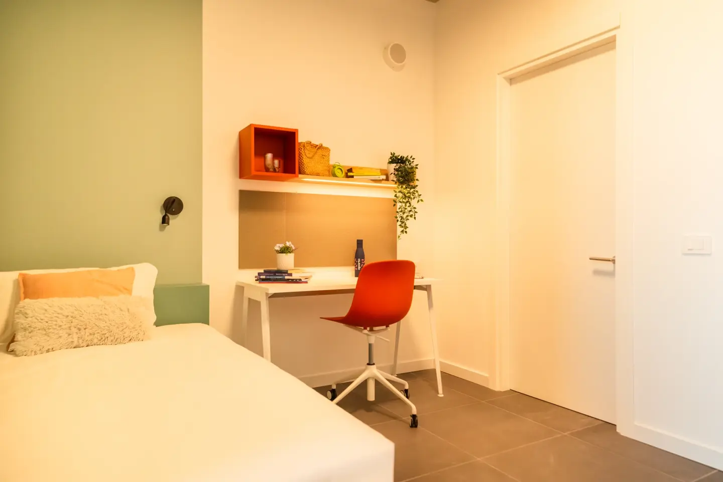 Studio Smart With Balcony - 1