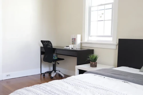5858 1/2 Beacon St - Gallery - 7