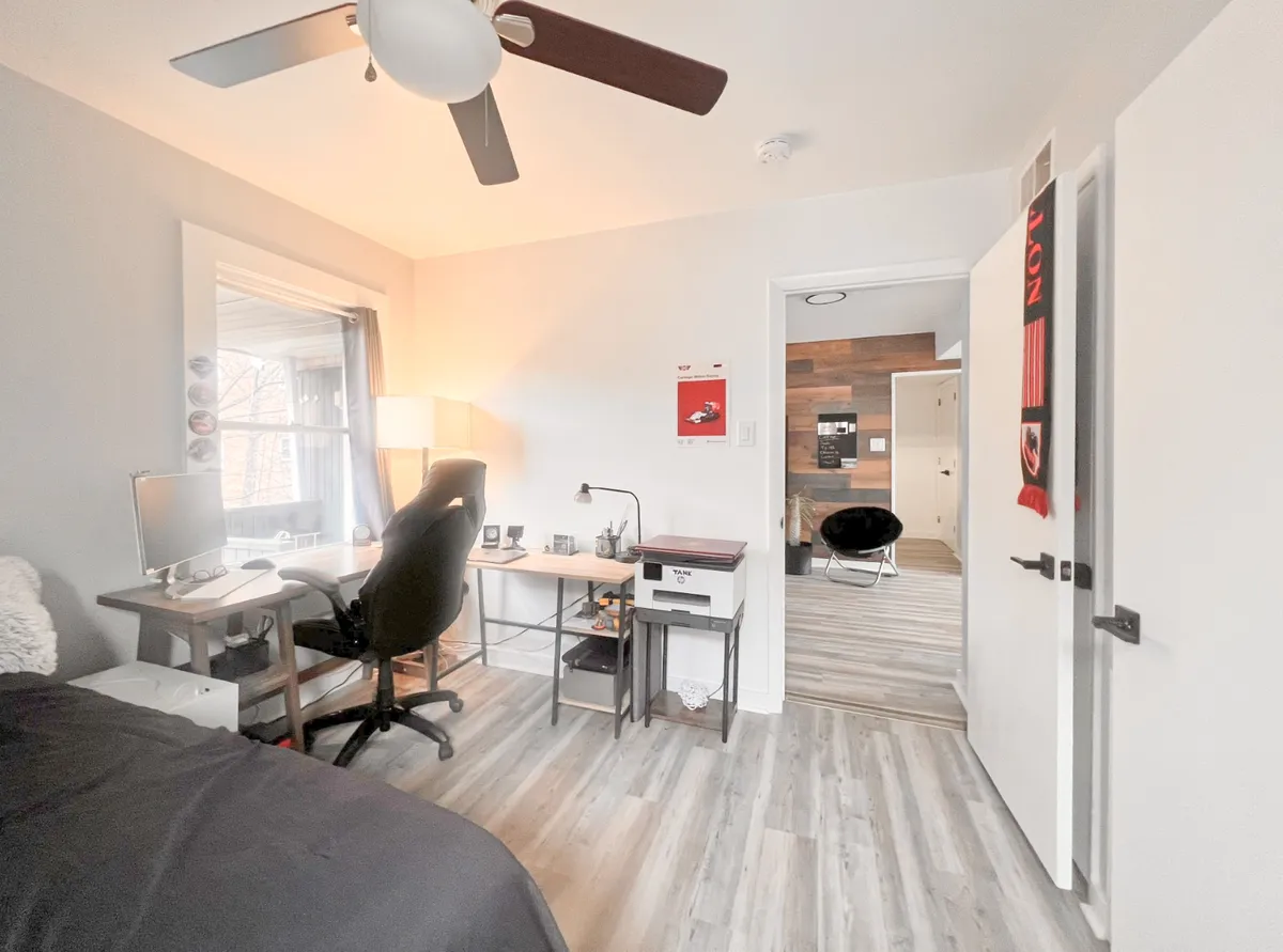  Apt 5  -  5735 - 5737 Hobart St, Pittsburgh, PA 15217  - Gallery -  2